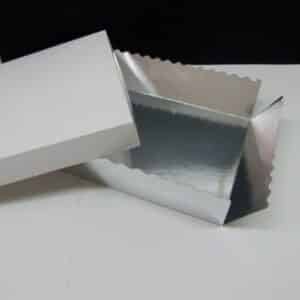 Batea Cátering Base + Tapa Oro (25 unidades)