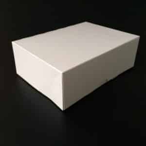 Caja para pastas blanca 1'5kg  27x17+7cm (25 unidades)